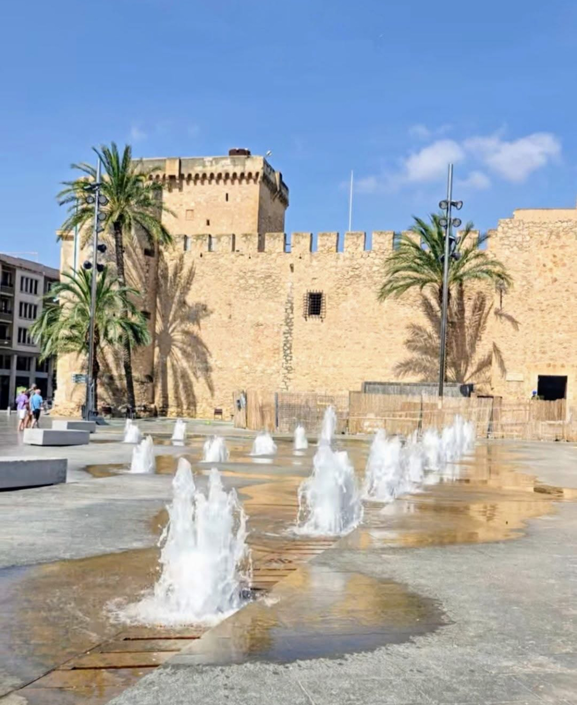 Palacio de Altamira (Elche) – Burgpalast zwischen Palmen & Geschichte
